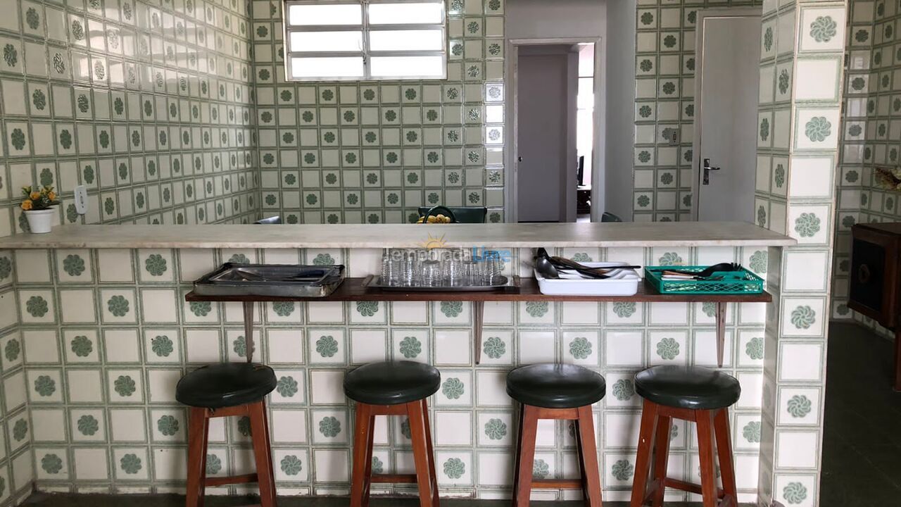 Apartamento para aluguel de temporada em Cabo Frio (Praia do Forte)