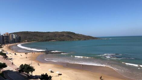 3 bedroom apartment, full sea view, w/Wi-Fi, 2 garages.