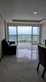 3 bedroom apartment, full sea view, w/Wi-Fi, 2 garages.