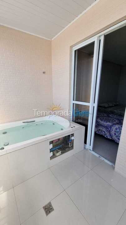 Apartment for vacation rental in Guarapari (Praia do Morro)