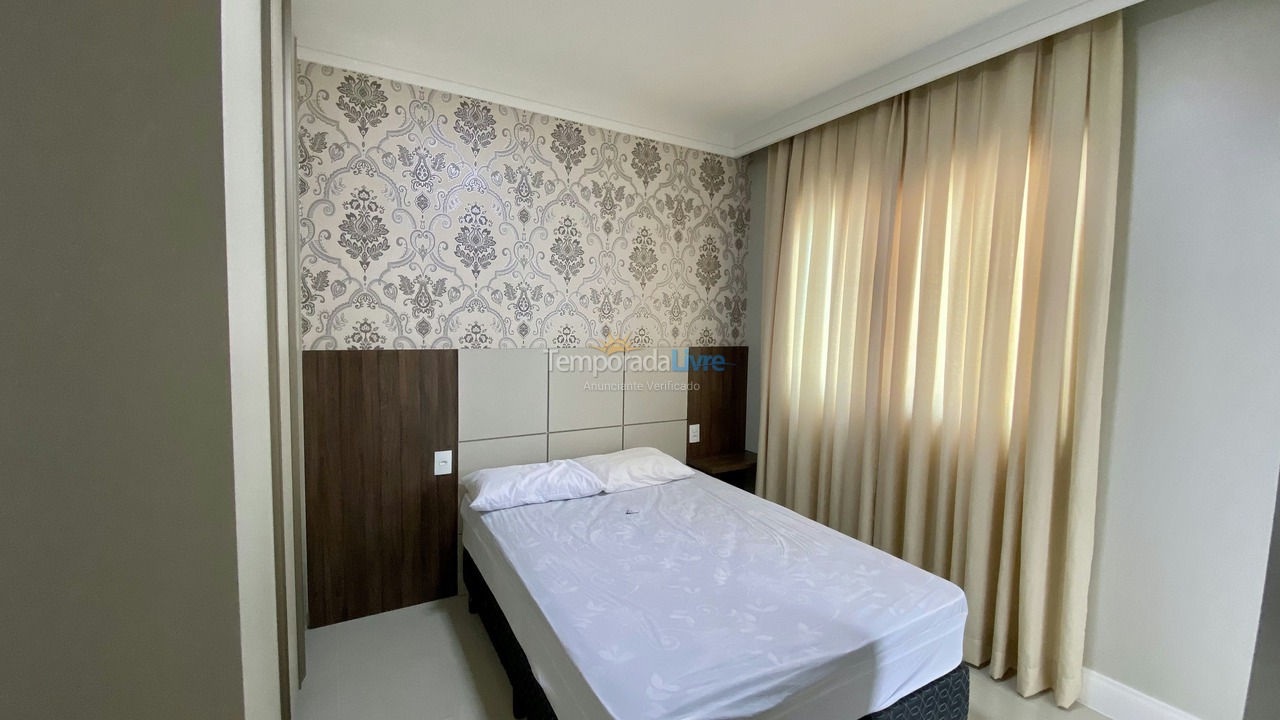 Apartment for vacation rental in Itapema (Meia Praia)