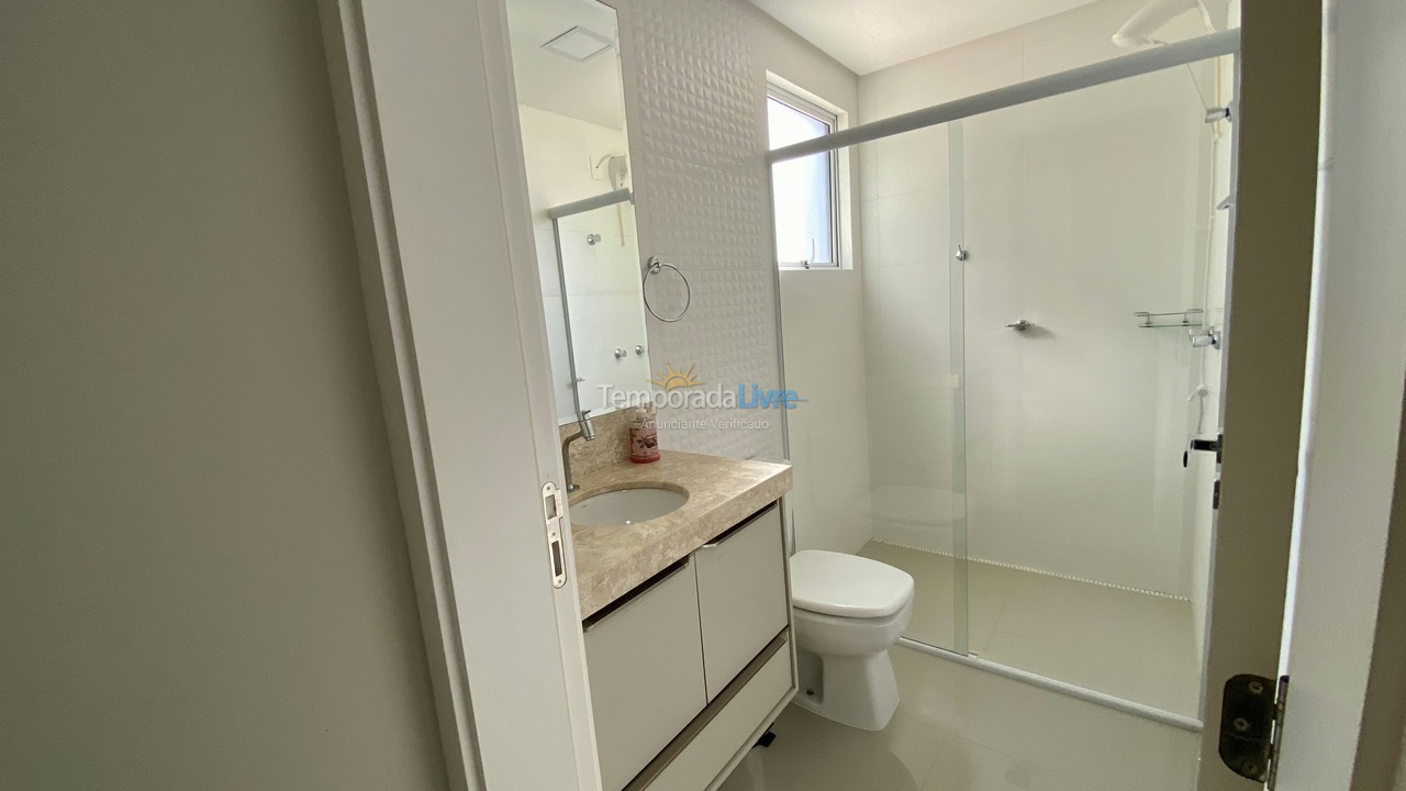 Apartment for vacation rental in Itapema (Meia Praia)