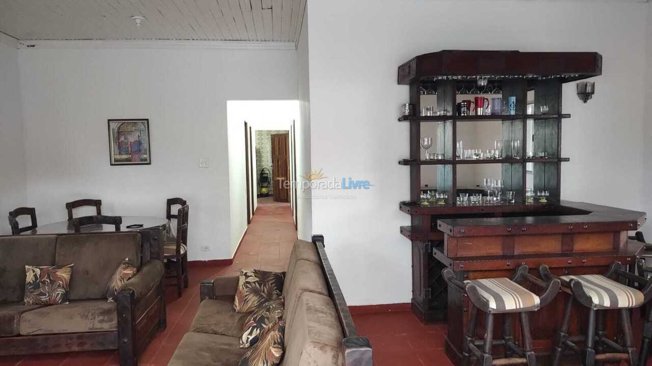 Casa para aluguel de temporada em Bertioga (Praia do Indaiá)