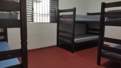 Casa pra fins de semana, temporada.