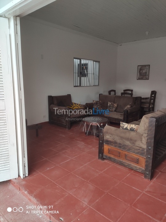 Casa para aluguel de temporada em Bertioga (Praia do Indaiá)