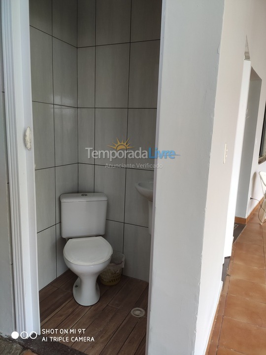 Casa para aluguel de temporada em Bertioga (Praia do Indaiá)