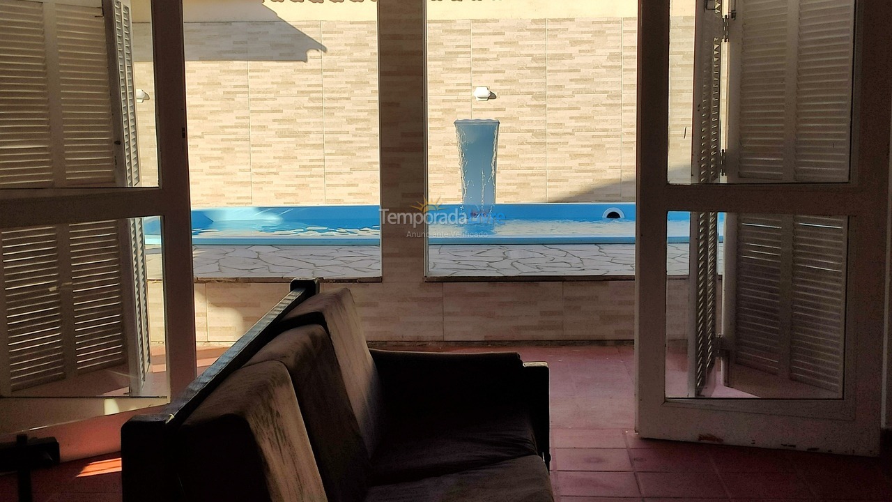 Casa para aluguel de temporada em Bertioga (Praia do Indaiá)