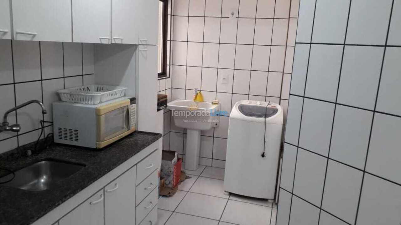 Apartamento para alquiler de vacaciones em Itapema (Meia Praia)