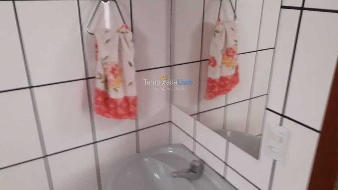 Apartamento para alquiler de vacaciones em Itapema (Meia Praia)