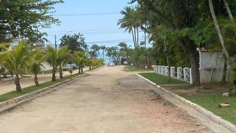 Cozy ground floor house in Salga condominium