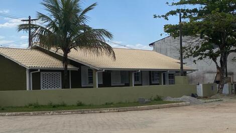 Cozy ground floor house in Salga condominium