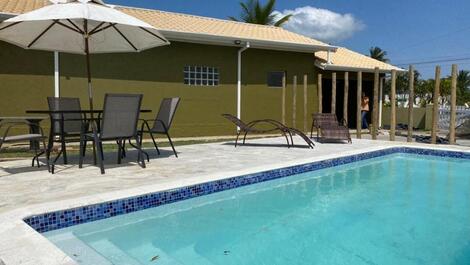 Cozy ground floor house in Salga condominium