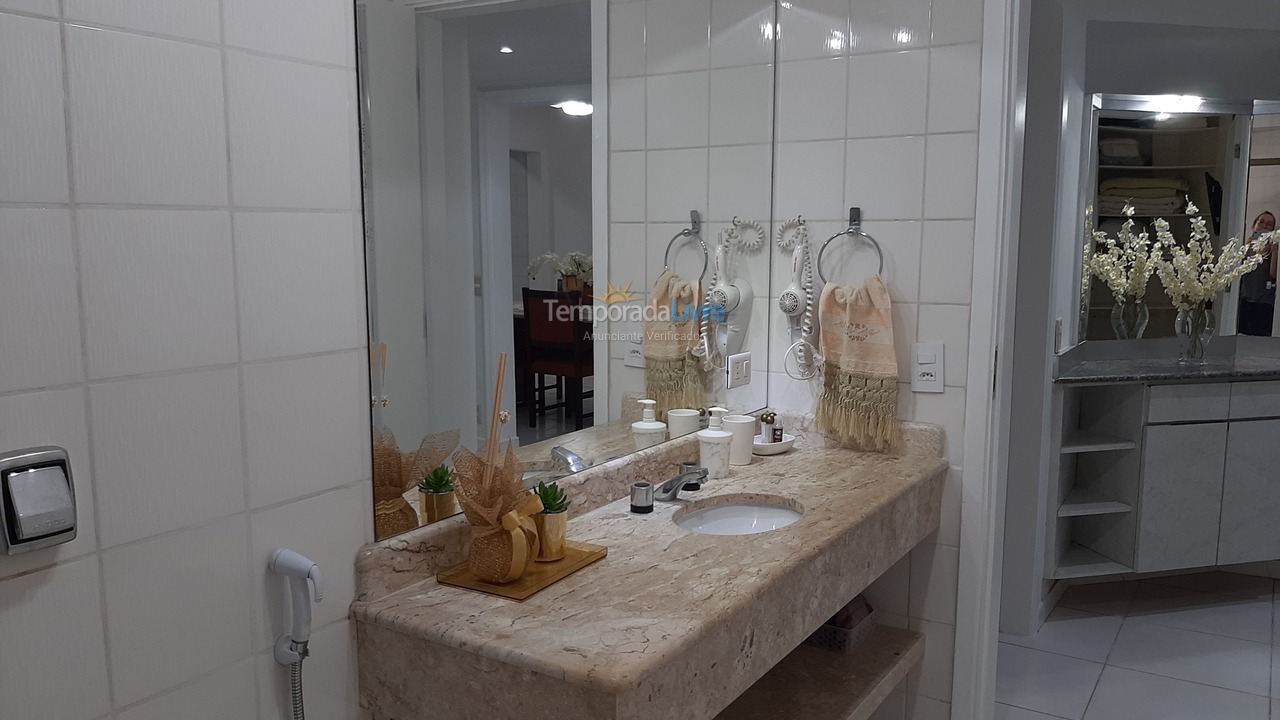 Apartamento para alquiler de vacaciones em Guarujá (Pitangueiras)