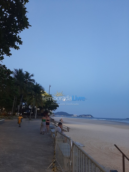 Apartamento para alquiler de vacaciones em Guarujá (Pitangueiras)