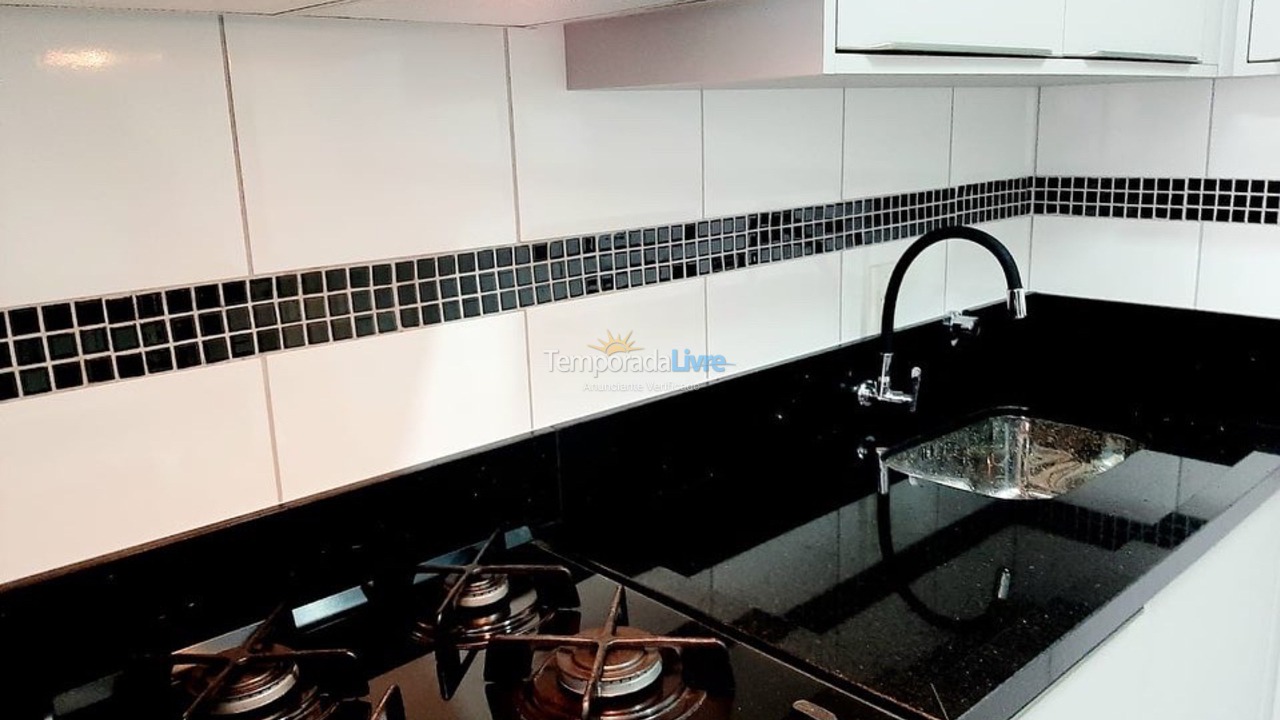 Apartamento para aluguel de temporada em Balneário Camboriú (Praia Central)