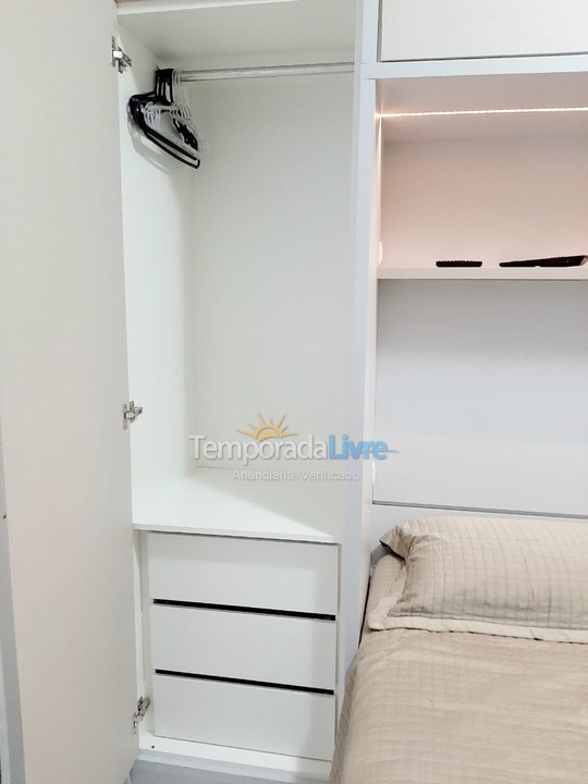 Apartamento para aluguel de temporada em Balneário Camboriú (Praia Central)