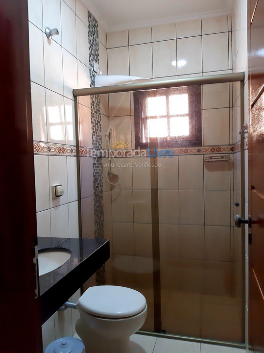 Casa para aluguel de temporada em Caraguatatuba (Praia da Mococa)