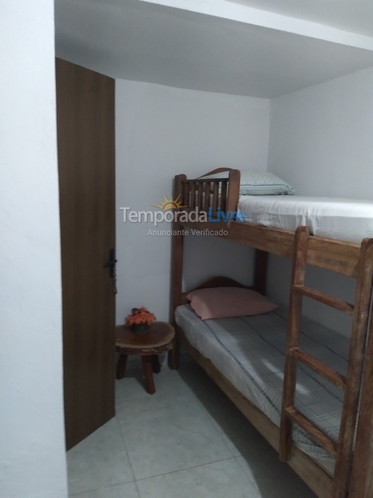 Casa para aluguel de temporada em Mata de São João (Praia do Forte)