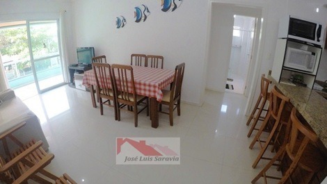 Amplio piso con vistas al mar, en pleno centro de Bombas!