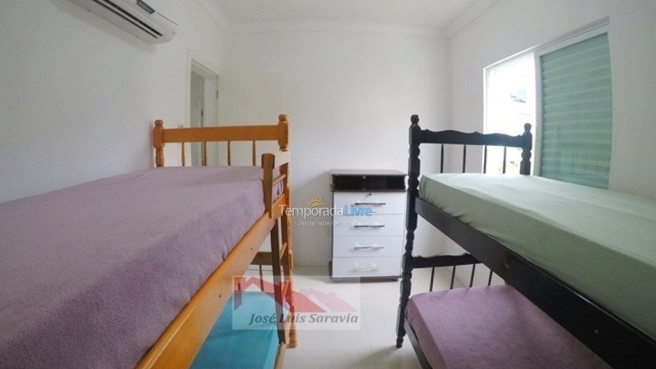 Casa para alquiler de vacaciones em Bombinhas (Praia de Bombas)