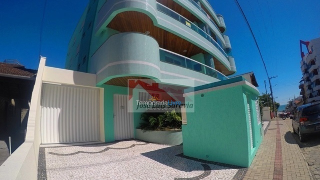 Casa para alquiler de vacaciones em Bombinhas (Praia de Bombas)