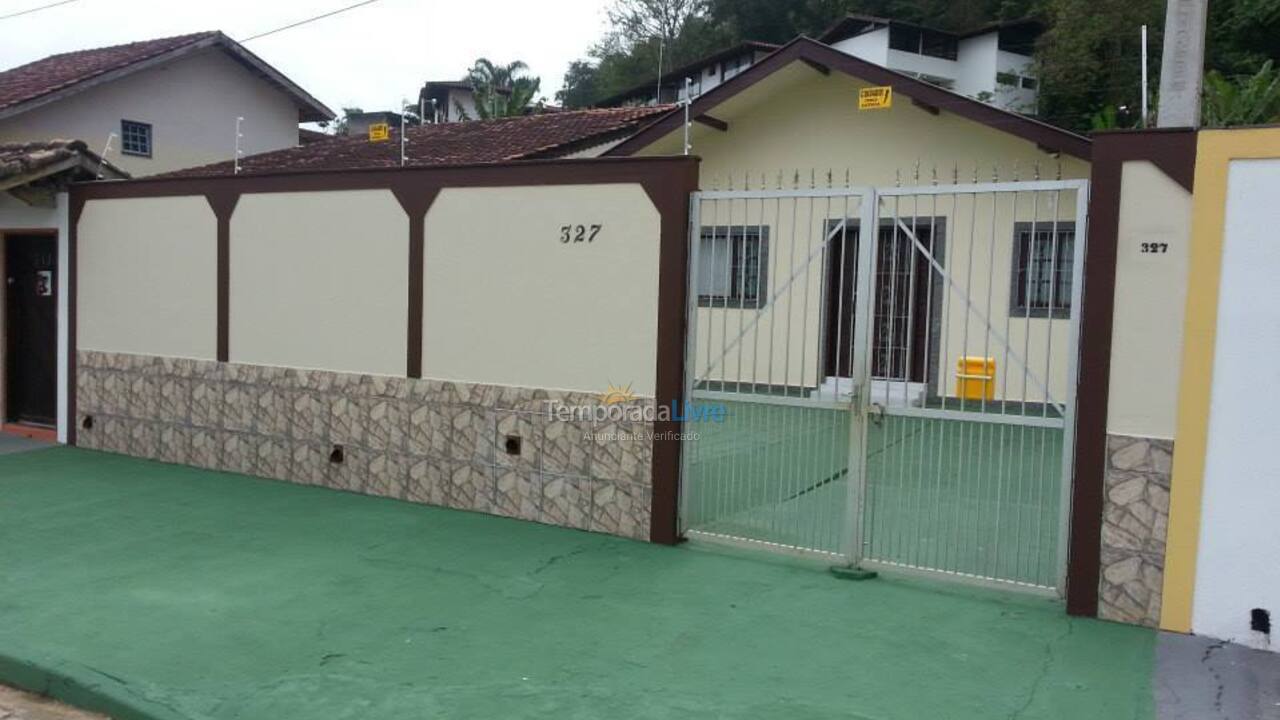 House for vacation rental in Ubatuba (Praia Grande)