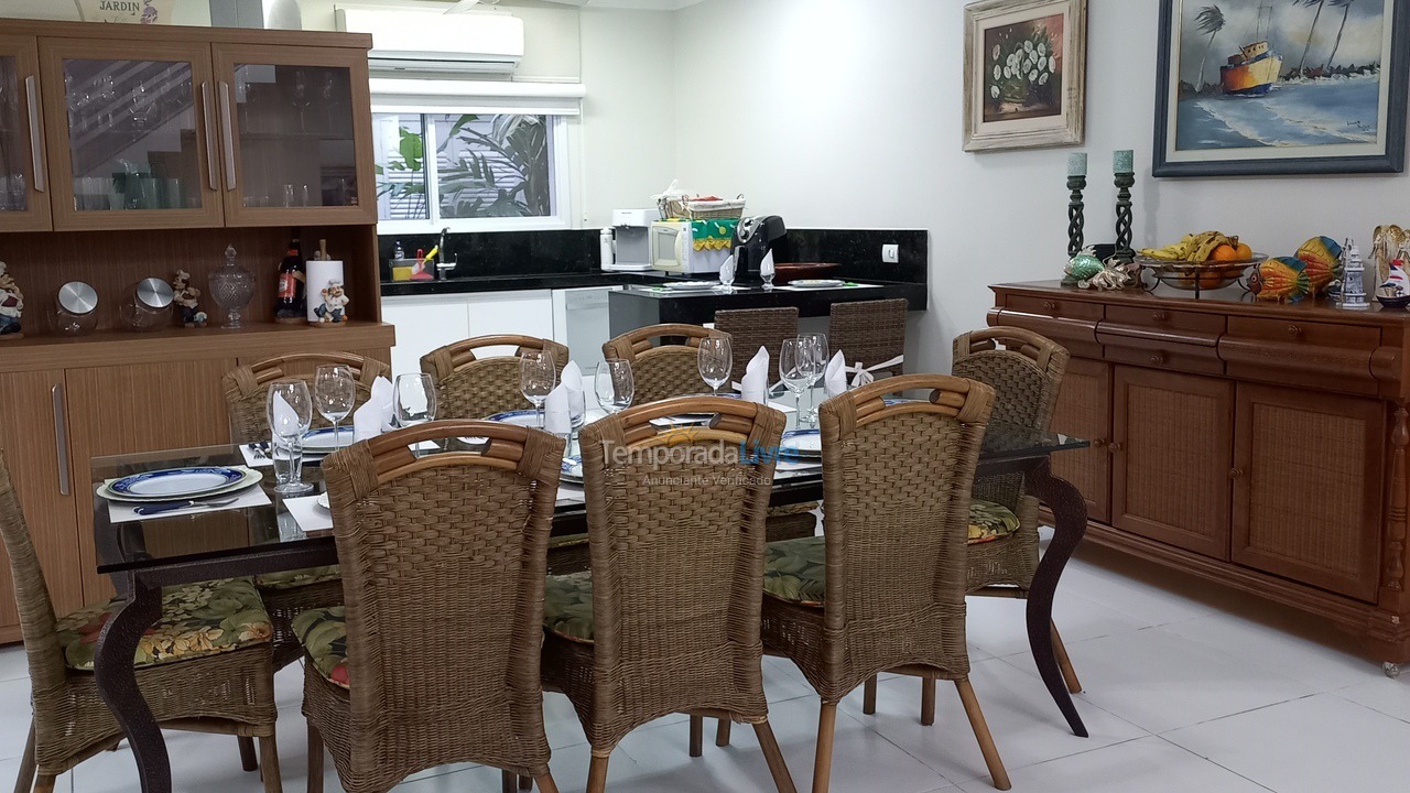 Casa para alquiler de vacaciones em São Sebastião (Toque Toque Pequeno)