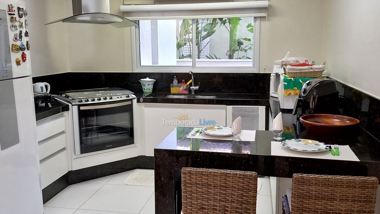 Casa para alquiler de vacaciones em São Sebastião (Toque Toque Pequeno)