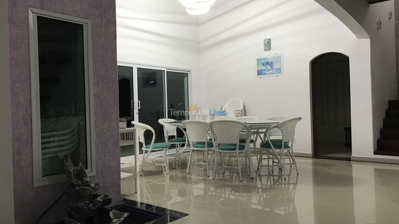 Casa para aluguel de temporada em São Sebastião (Toque Toque Pequeno)