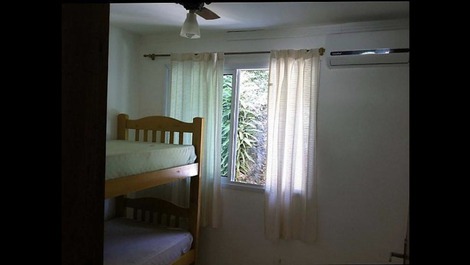 CASA ALTO PADRÃO - CONDOMÍNIO FECHADO