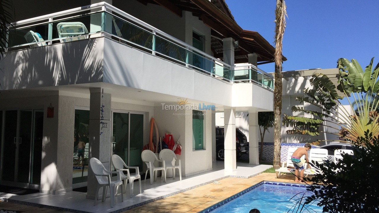 Casa para aluguel de temporada em São Sebastião (Toque Toque Pequeno)