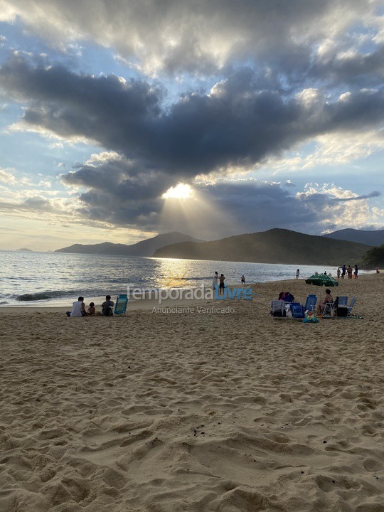 Casa para aluguel de temporada em São Sebastião (Toque Toque Pequeno)
