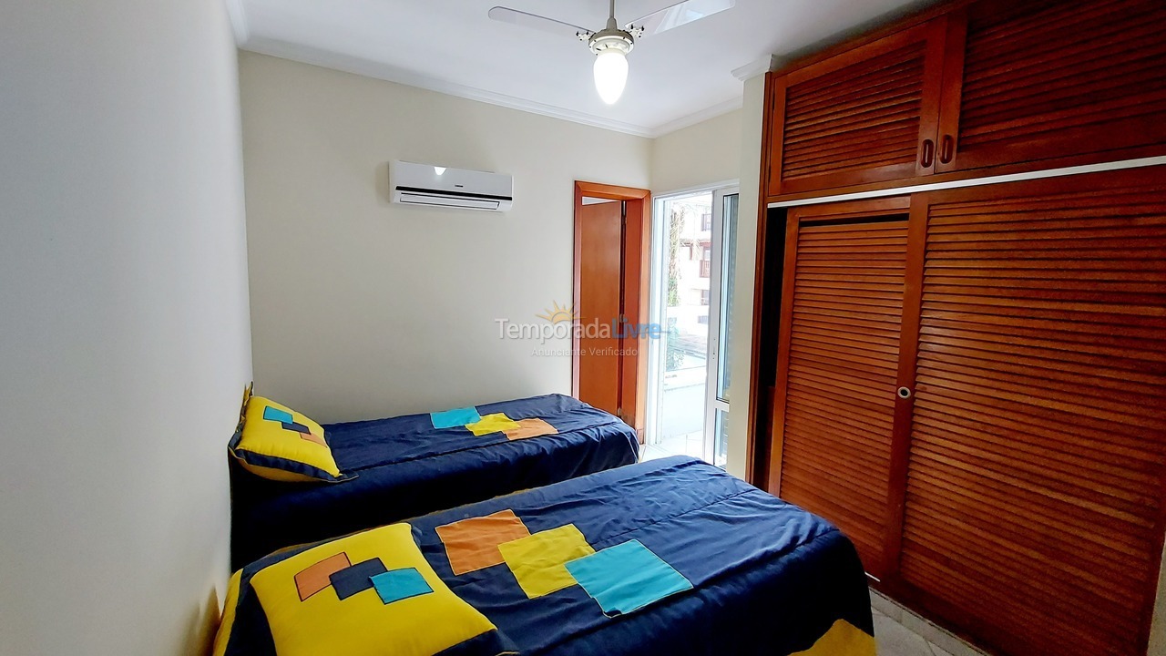 Apartment for vacation rental in Ubatuba (Praia Grande)