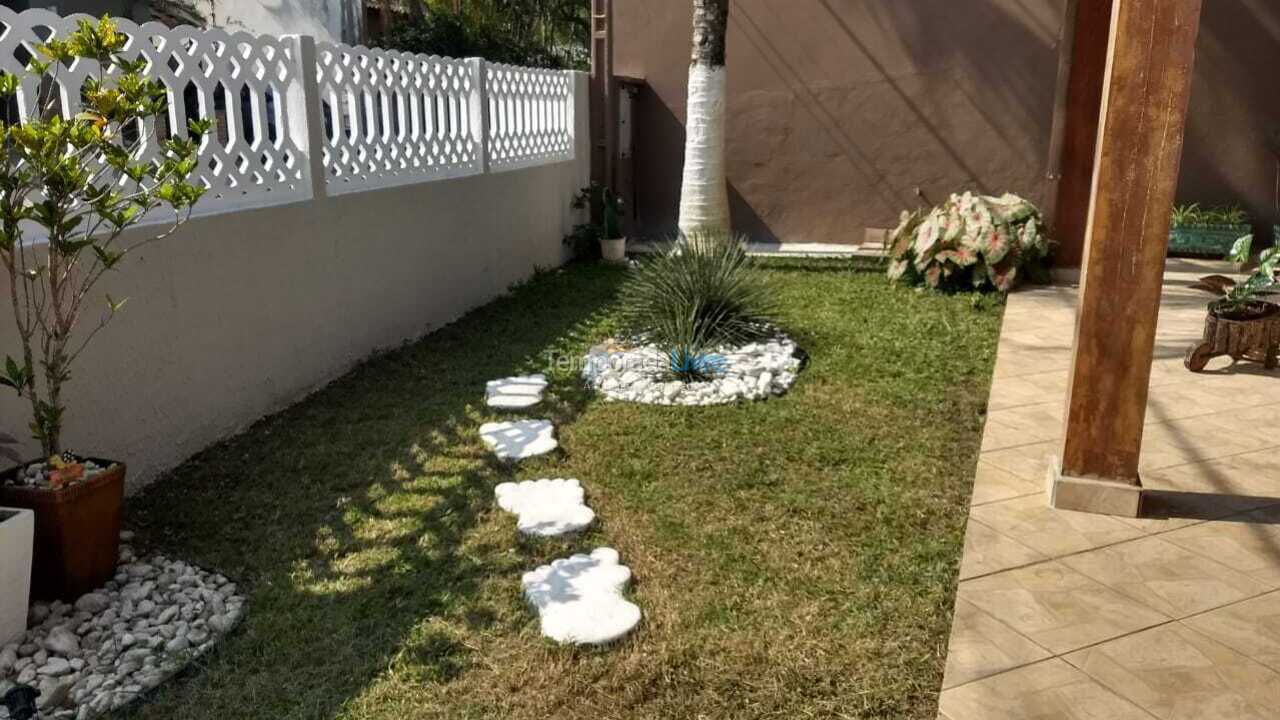 Casa para alquiler de vacaciones em Caraguatatuba (Massaguaçu)