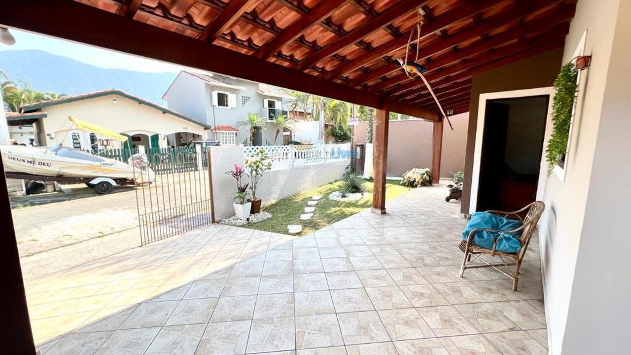 Casa para alquiler de vacaciones em Caraguatatuba (Massaguaçu)