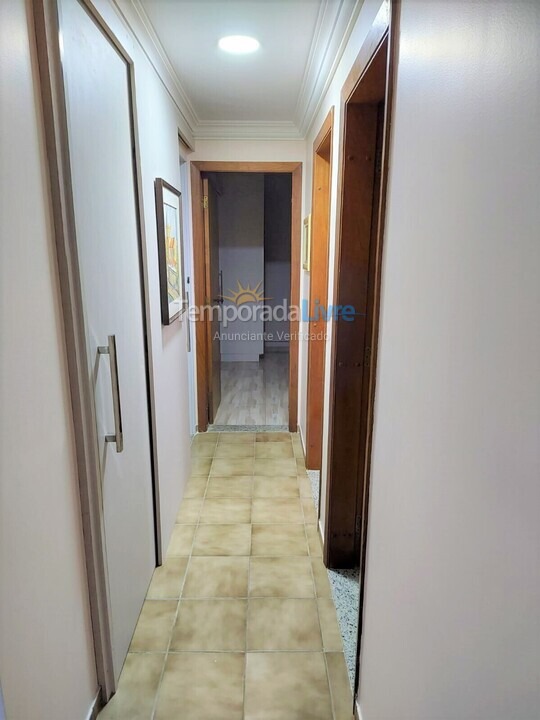 Apartment for vacation rental in Guarujá (Pitangueiras)