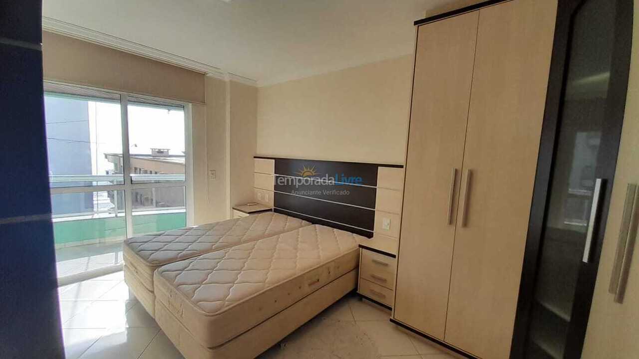 Apartamento para aluguel de temporada em Itapema (Meia Praia)