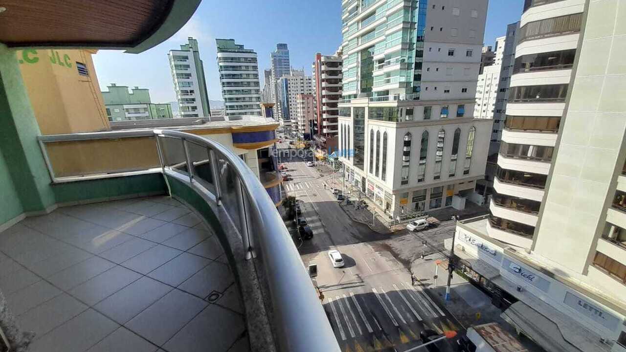 Apartamento para aluguel de temporada em Itapema (Meia Praia)