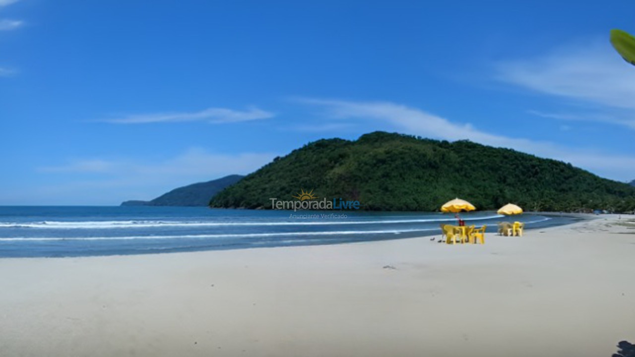 Casa para aluguel de temporada em Ubatuba (Pereque Açu)