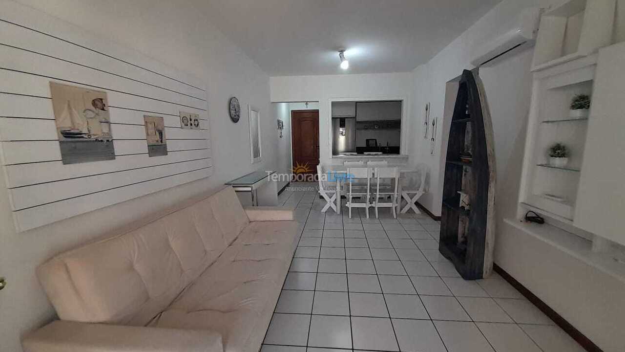 Apartment for vacation rental in Itapema (Meia Praia)