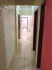 Casa a poucos metros do mar.