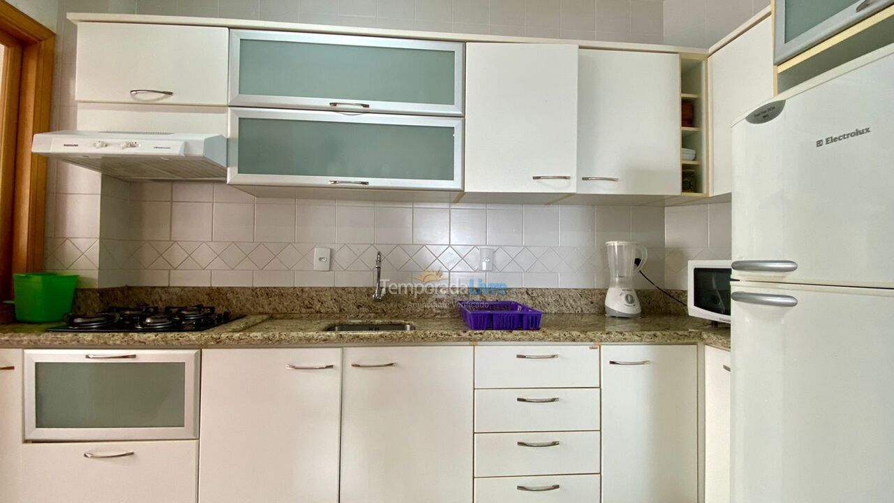 Apartamento para alquiler de vacaciones em Bombinhas (Praia de Bombas)