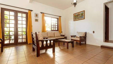 Fantástica residência com suíte na Praia da Cachoeira