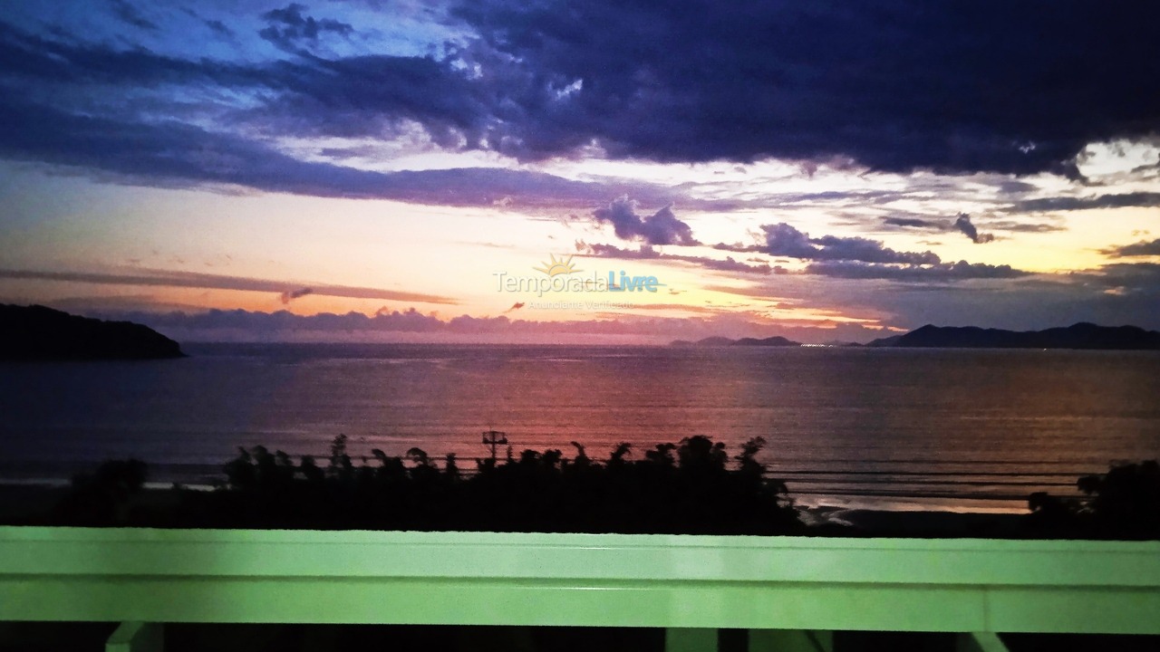 Apartamento para alquiler de vacaciones em Bertioga (Praia do Indaiá)