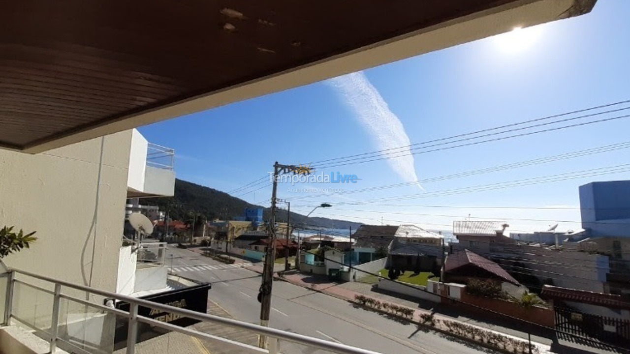 Apartment for vacation rental in Bombinhas (Praia de Bombas)