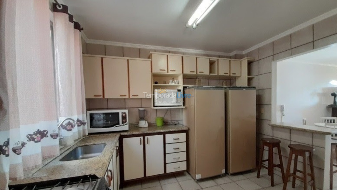 Apartment for vacation rental in Bombinhas (Praia de Bombas)