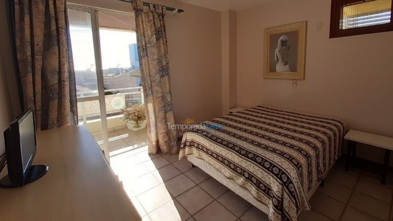 Apartment for vacation rental in Bombinhas (Praia de Bombas)