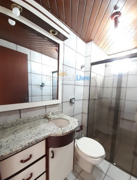 Apartment for vacation rental in Bombinhas (Praia de Bombas)