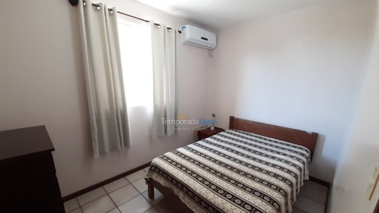 Apartment for vacation rental in Bombinhas (Praia de Bombas)
