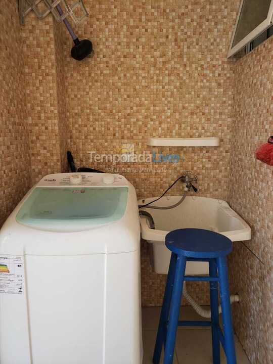 Casa para aluguel de temporada em Bombinhas (Praia de Bombas)